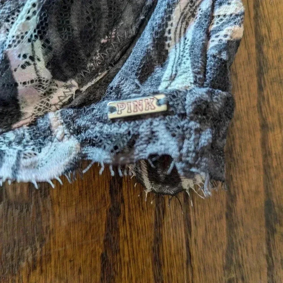 PINK bralette. Size medium - Picture 3 of 4